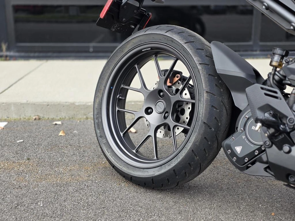 Can-am Pulse 2025 alt