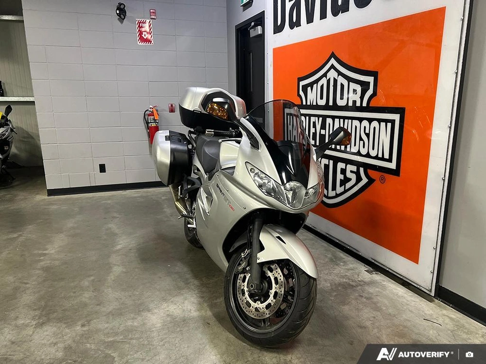 2011 Triumph Sprint Gt Sprint Gt 1050 alt