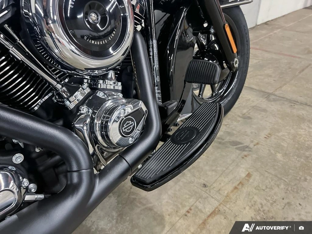 2025 Harley-davidson Flhc - Heritage Classic alt