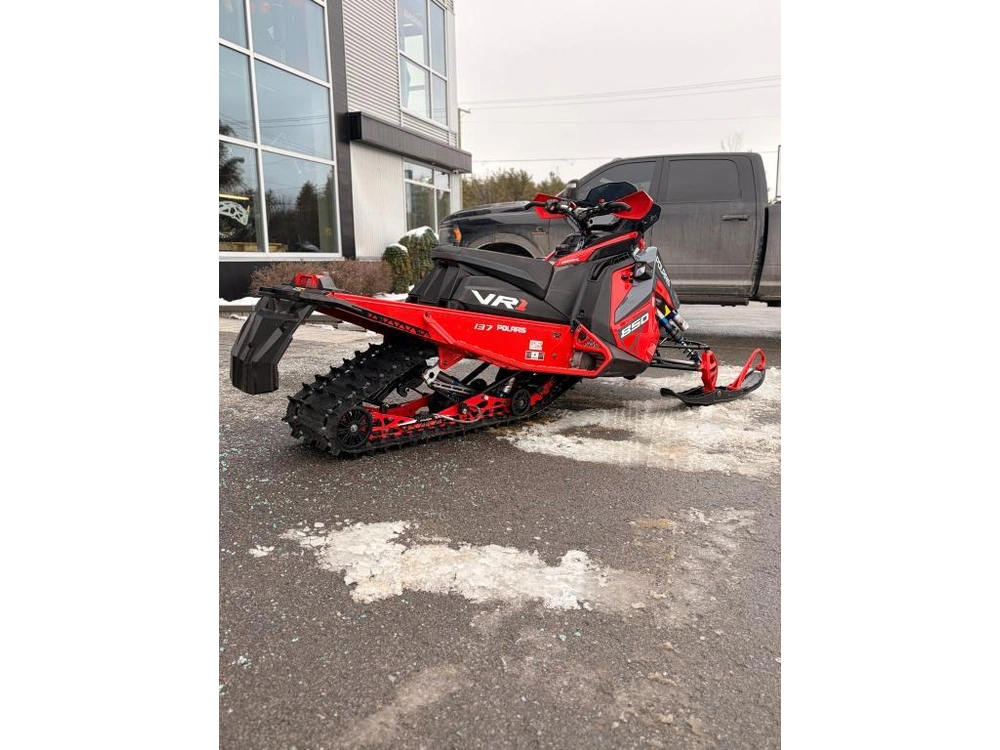 Polaris S24tdv8rs 2024 alt