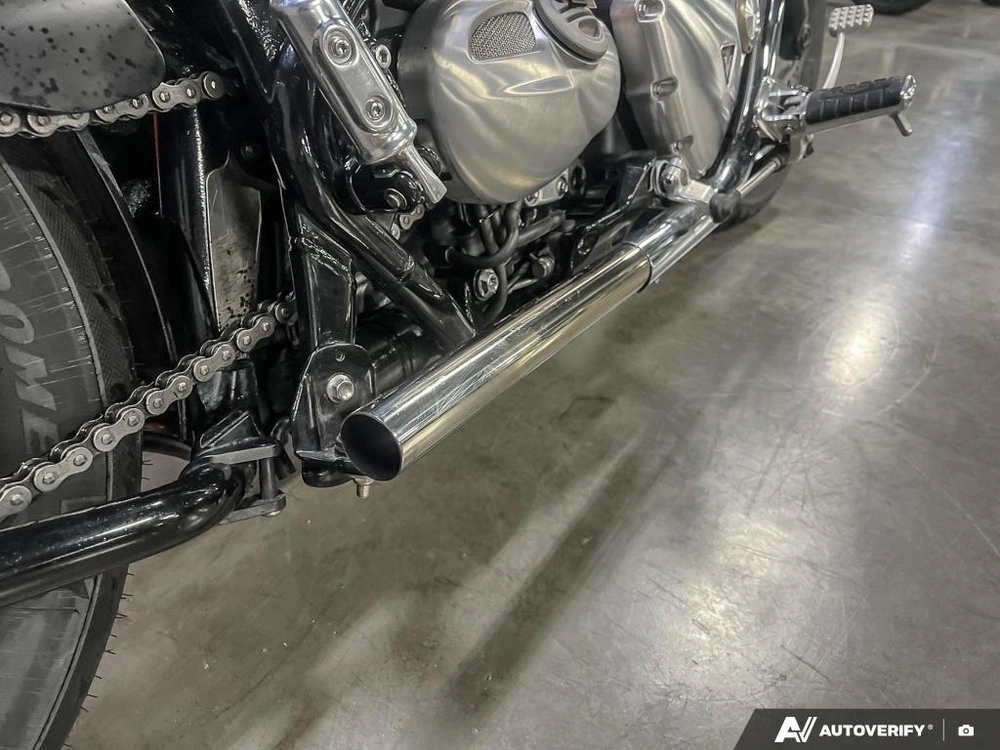 2023 Triumph Bonneville Speedmaster Sapphire Black/fusion White alt