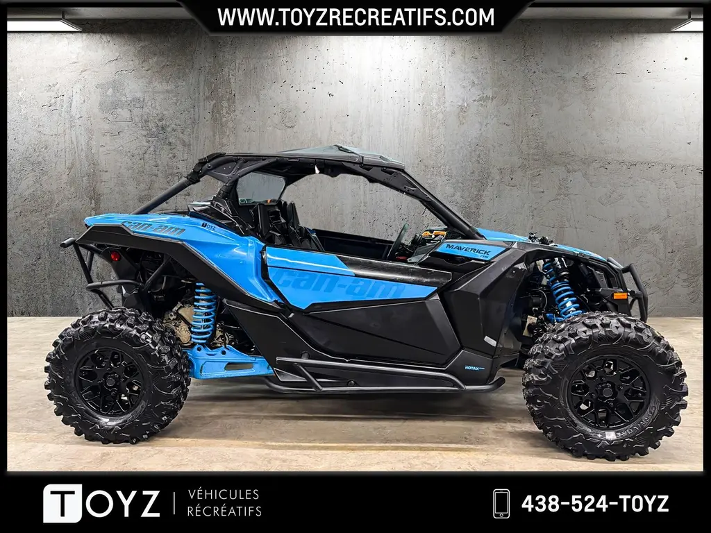 Can-Am MAVERICK X3 DS TURBO RR 200 HP 2023