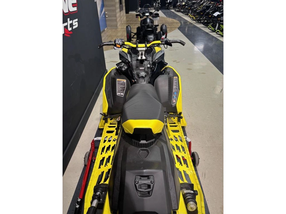 Ski-doo Renegade Xrs 850 2021 alt