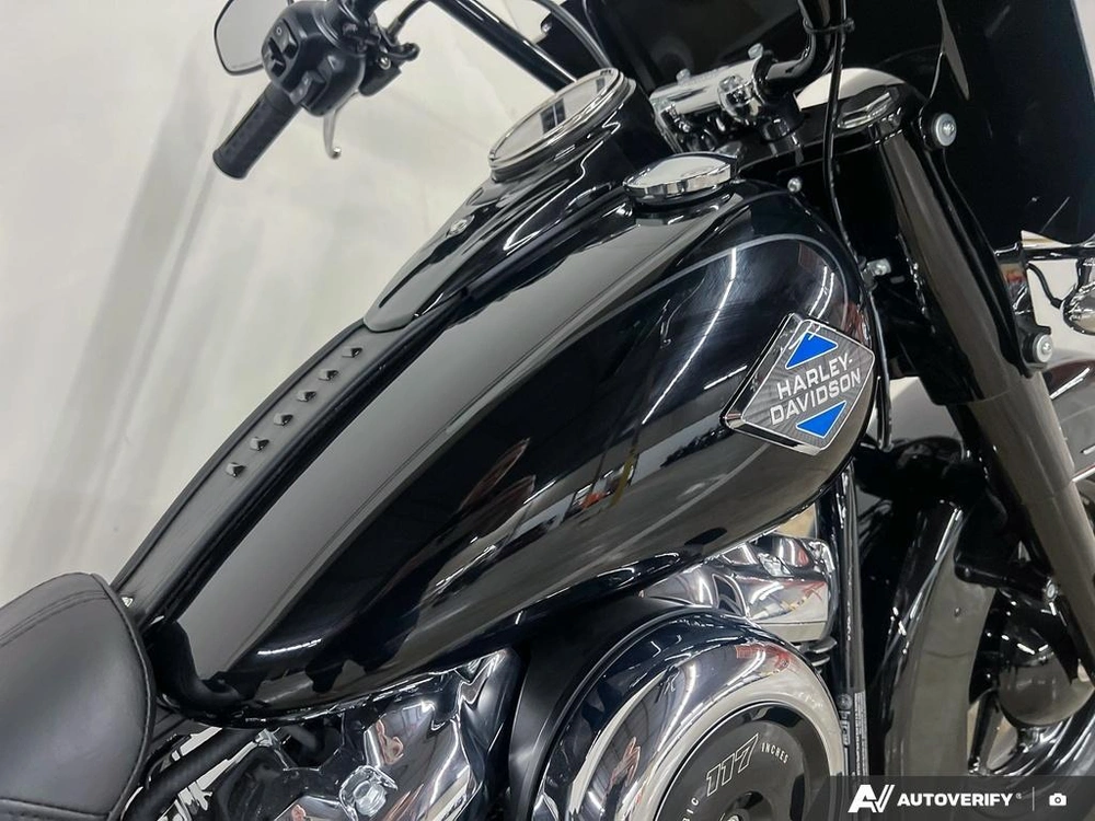 2025 Harley-davidson Flhc - Heritage Classic alt