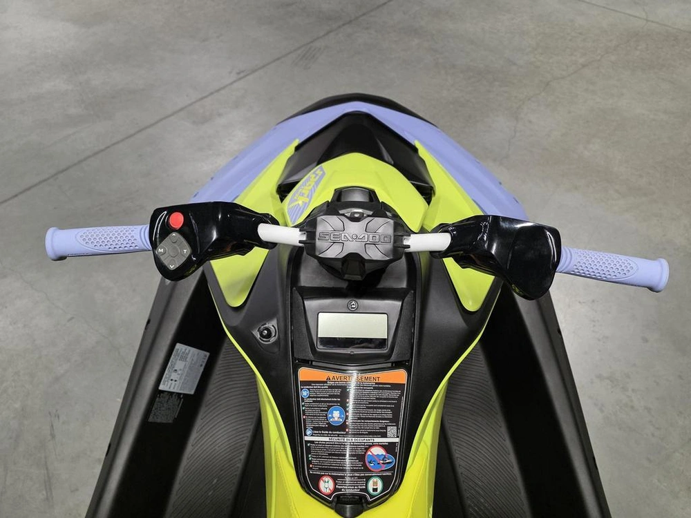 Sea-doo Spark Trixx 3up 2024 alt