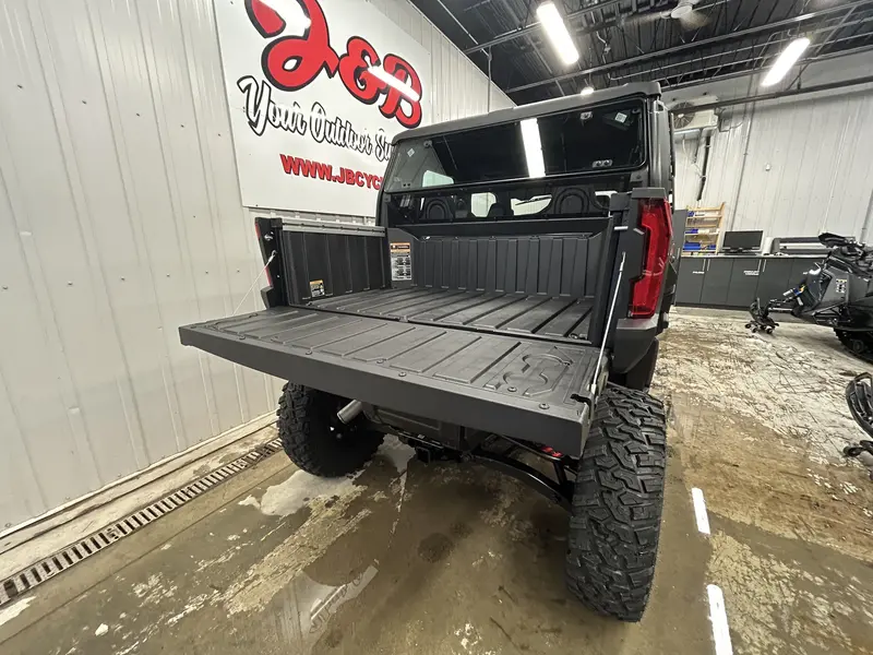 2026 Polaris XPEDITION XP 5 NORTHSTAR RED