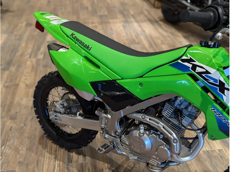 2026 Kawasaki KLX140R // Lime Green thumbnail 9