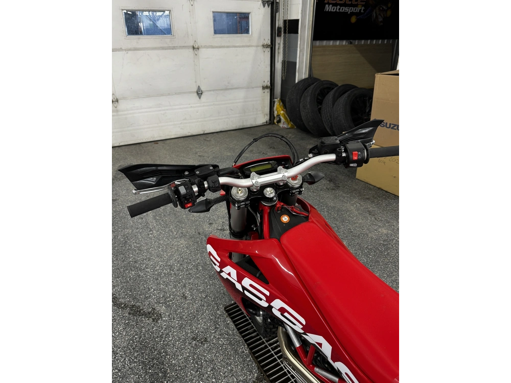 Gasgas Es 700 2023 alt
