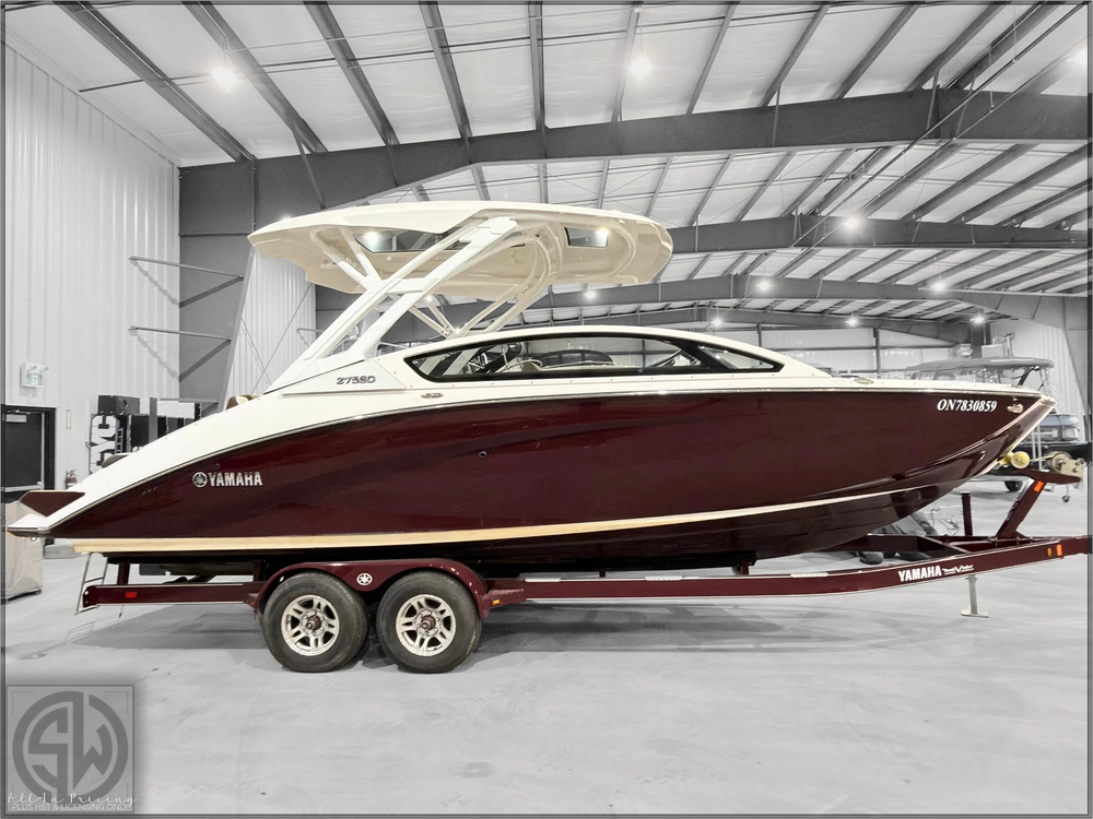 2021 Yamaha 275sd Luxury Day Boat Only 65 Hours / No Luxury Tax*/ Trailer Included alt