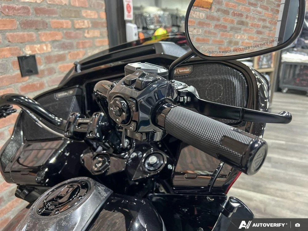 2025 Harley-davidson Fltrxstse - Cvo™ Road Glide™ St alt