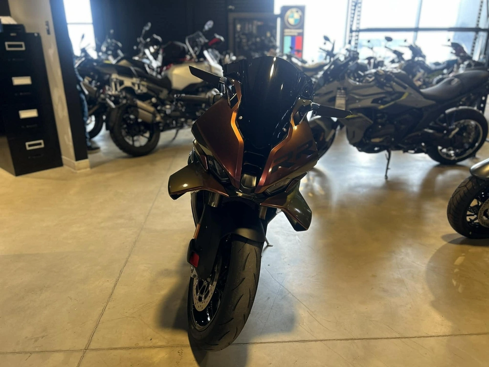 Bmw S1000rr 2025 alt