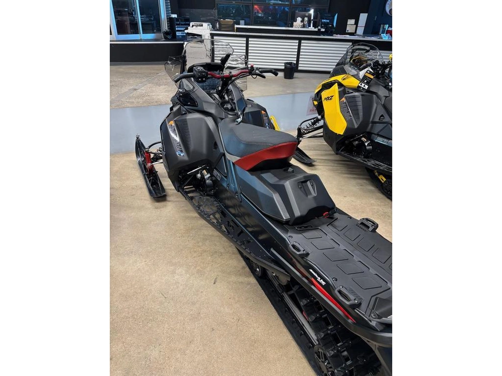 Ski-doo Renegade Enduro 900r 2025 alt