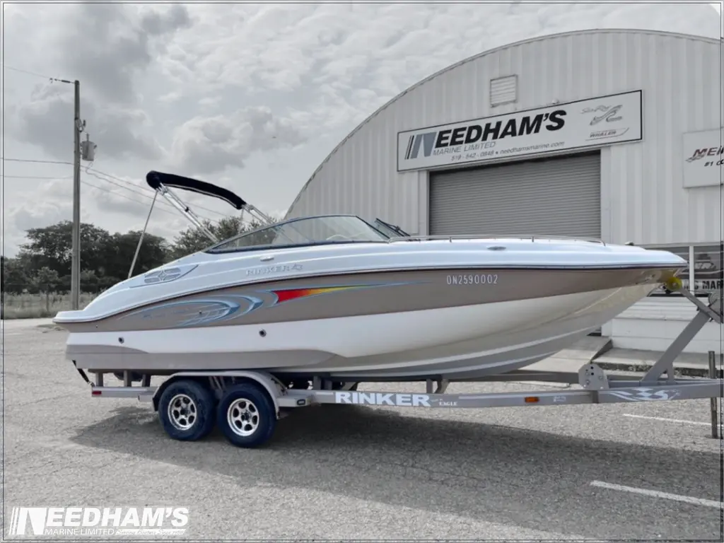 2010 Rinker Captiva 248 Flotilla