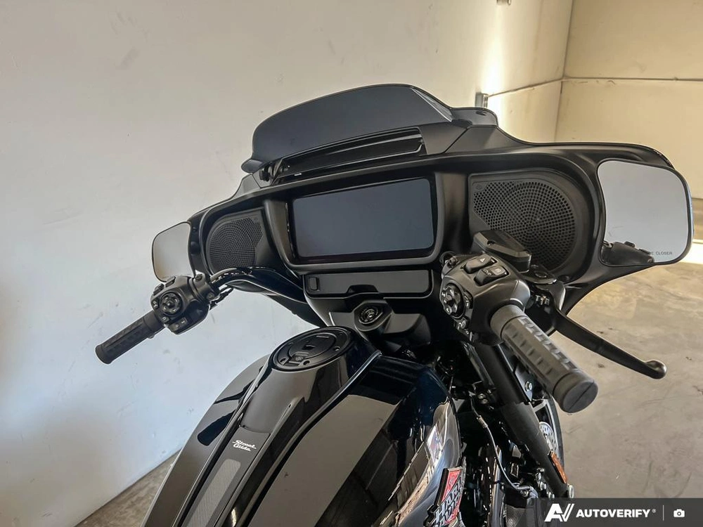 2025 Harley-davidson Flhx - Street Glide® alt