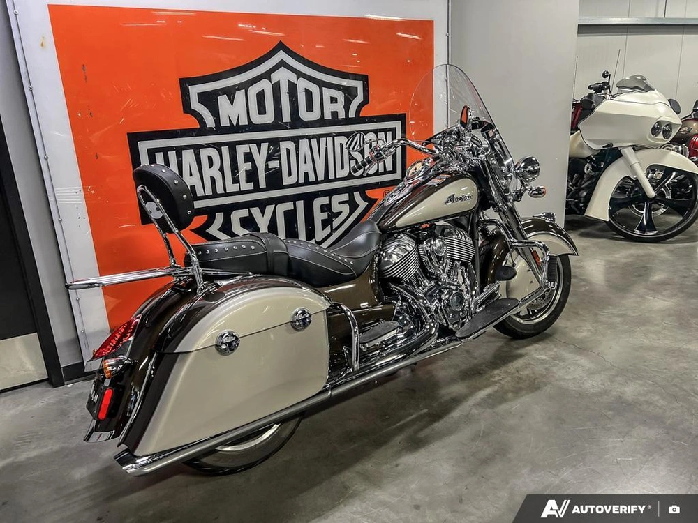 2024 Indian Motorcycle Springfield® Bronze Pearl/silver Qurtz alt