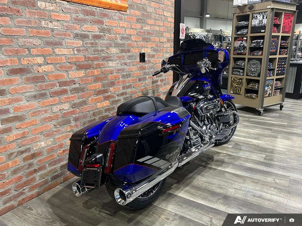 2025 Harley-davidson Flhxse - Cvo™ Street Glide™ alt