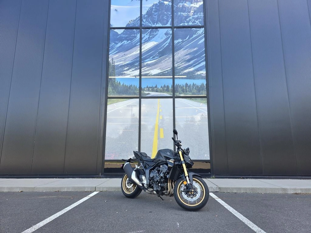 Honda Cb1000sp 2025 alt