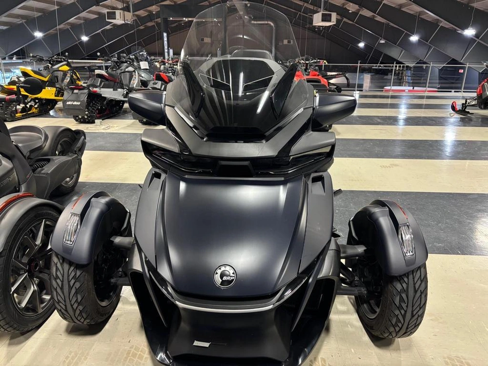 Can-am Spyder Rt Ltd Sea To Sky 2022 alt