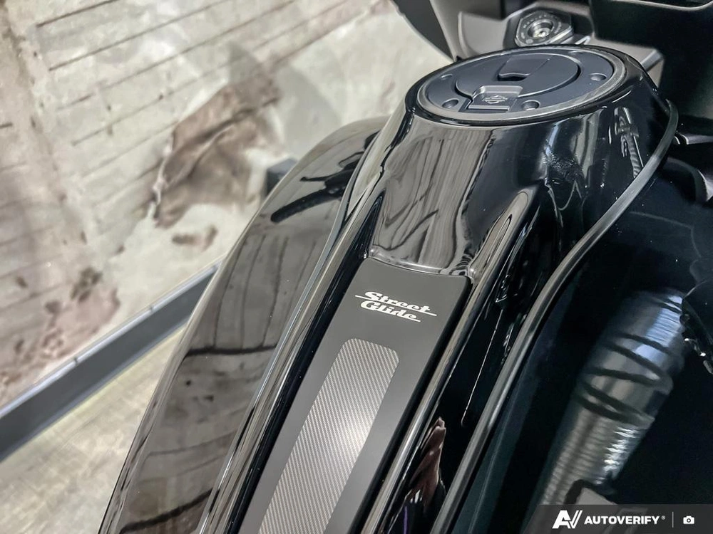 2025 Harley-davidson Flhx - Street Glide® alt