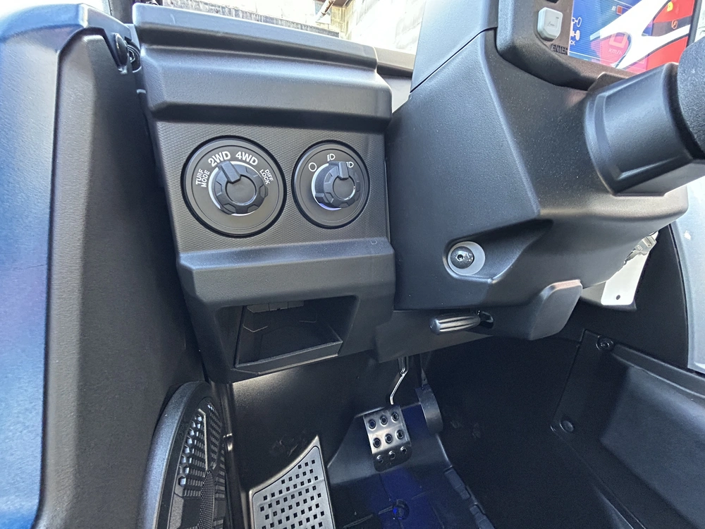 2026 Yamaha Wolverine Rmax2 1000 Limited Blue alt