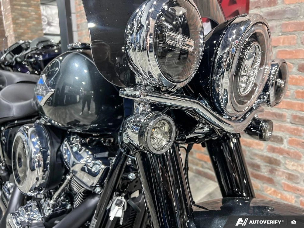 2025 Harley-davidson Flhc - Heritage Classic alt