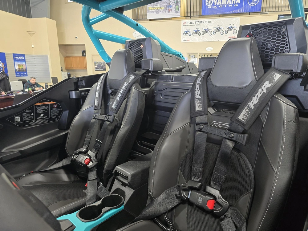 2025 Polaris Rzr Pro R Ult alt