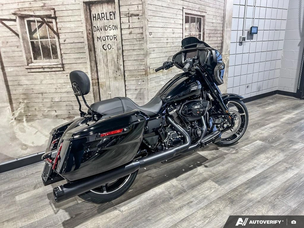 2025 Harley-davidson Flhx - Street Glide® alt