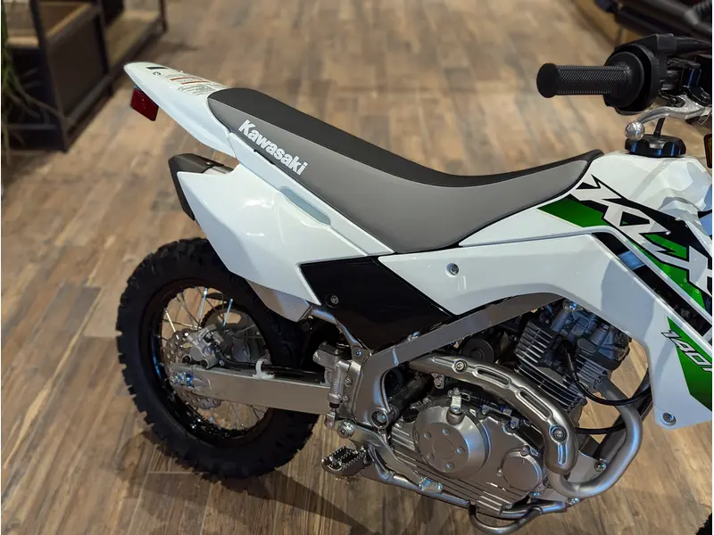 2026 Kawasaki KLX140R // Bright White