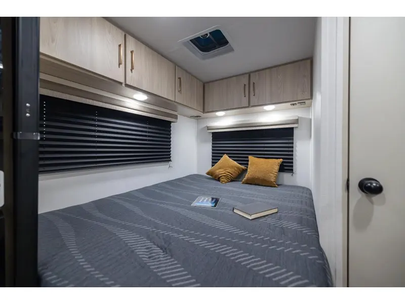 2026 East West by Forest River Entrada 2000NS