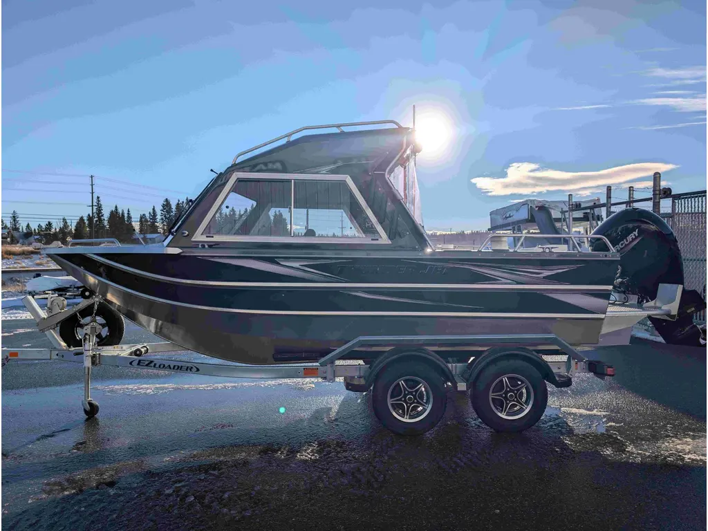 2026 Thunder Jet 185 Luxor Full Hard Top 