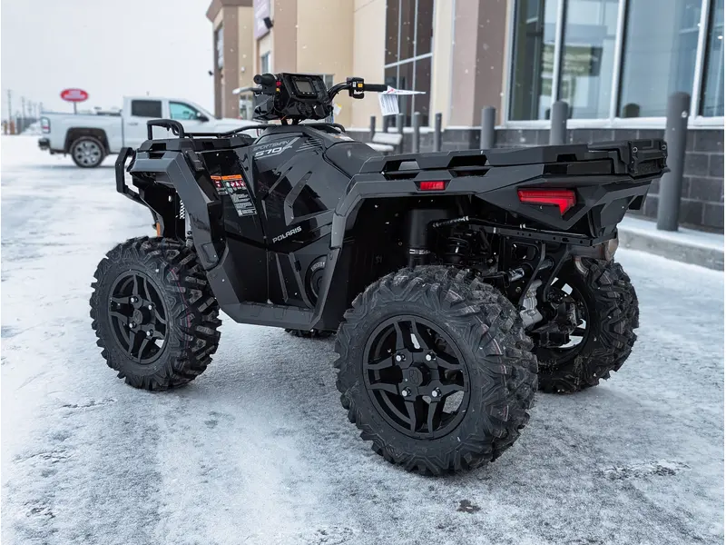 2026 Polaris Sportsman 570 Trail // Onyx Black