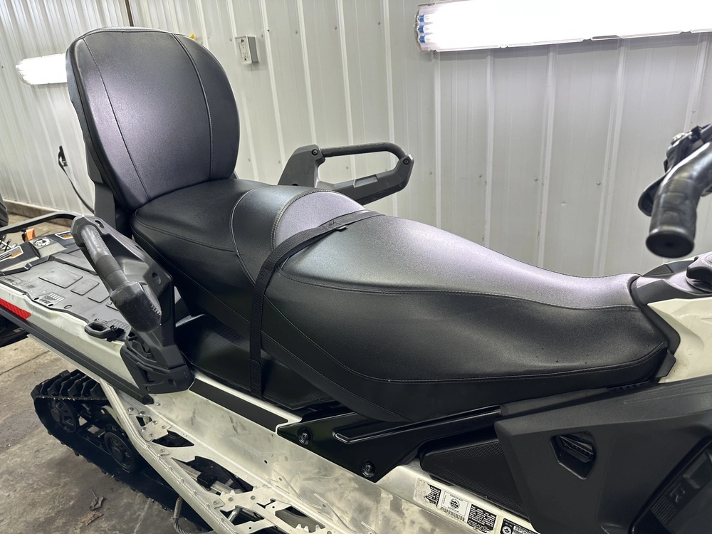 2022 Other Expedition Sport 900 Ace alt