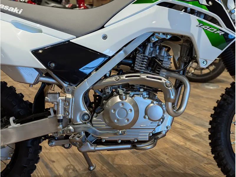 2026 Kawasaki KLX140R // Bright White