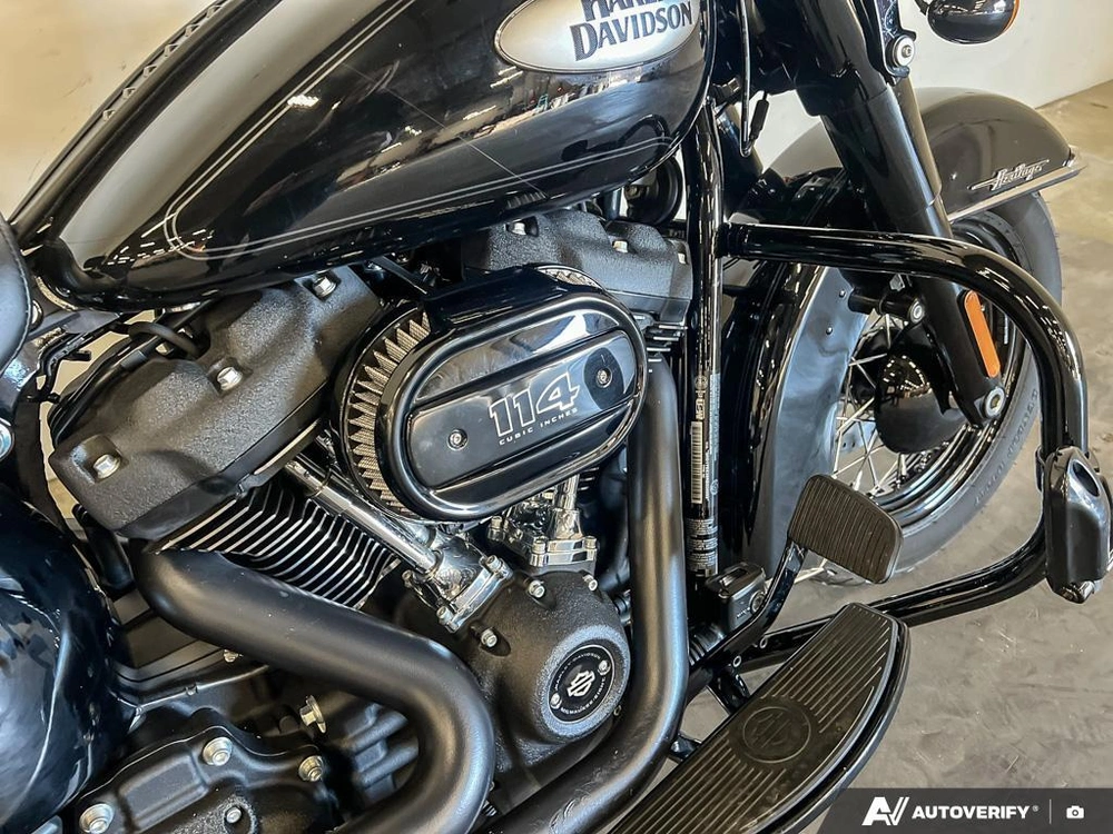 2024 Harley-davidson Flhcs - Heritage Classic alt