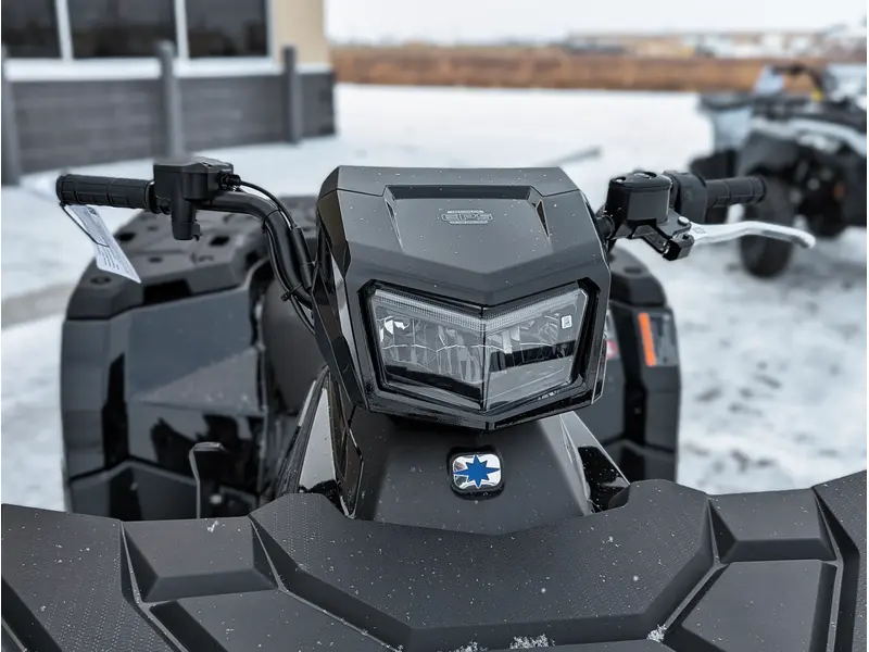 2026 Polaris Sportsman 570 Trail // Onyx Black