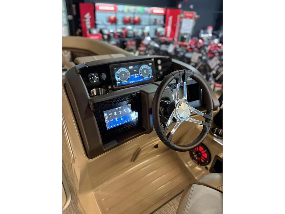 Bennington Marine 23 Lxs 2026 alt