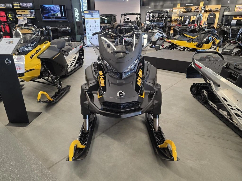 Ski-doo Tundra Le 600 Ace 2025 alt