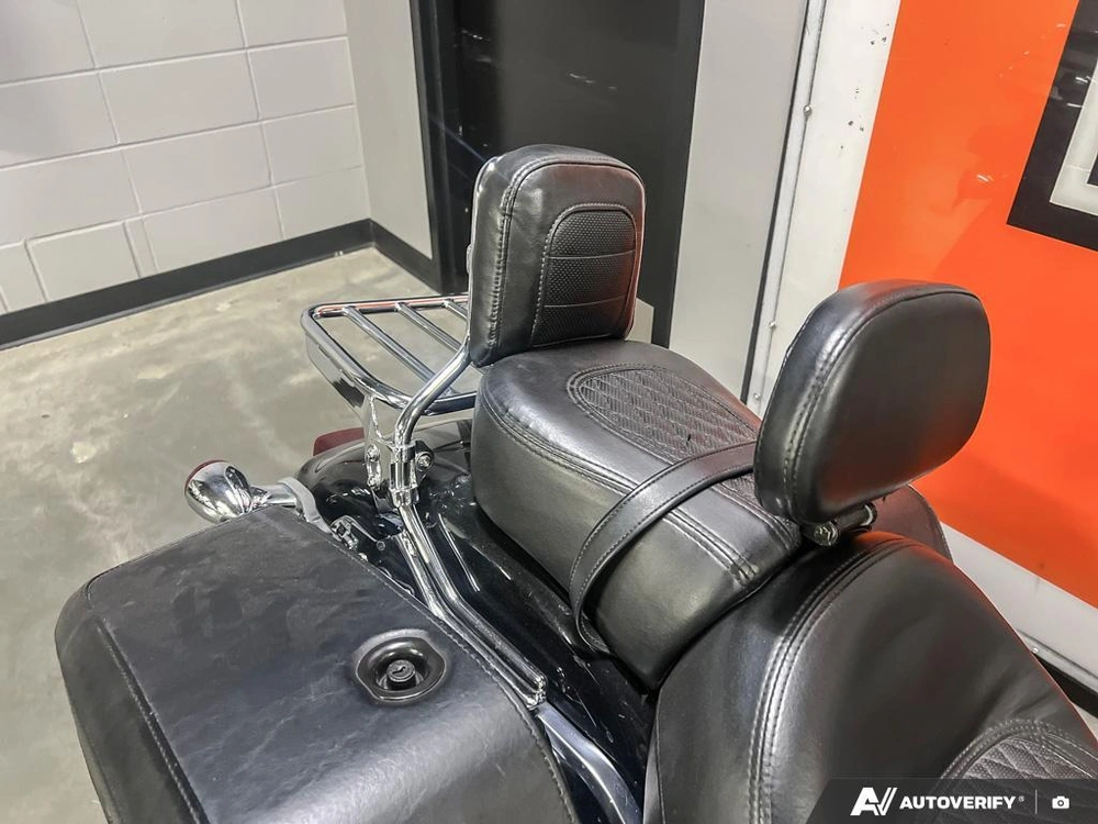 2019 Harley-davidson Flfbs - Fat Boy® 114 alt