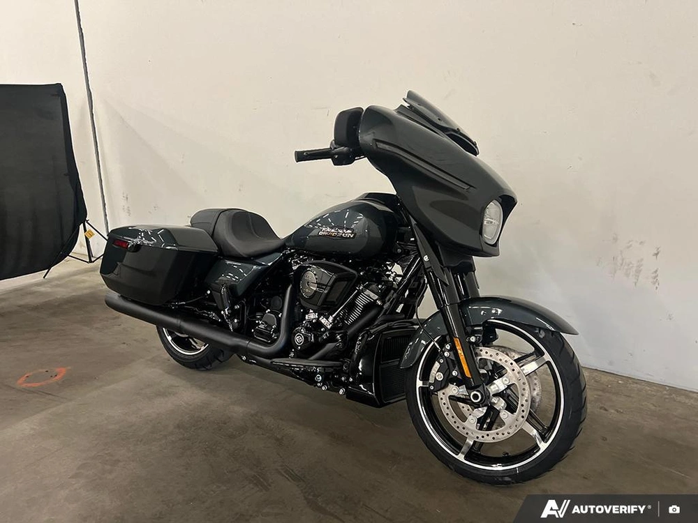 2025 Harley-davidson Flhx - Street Glide® alt