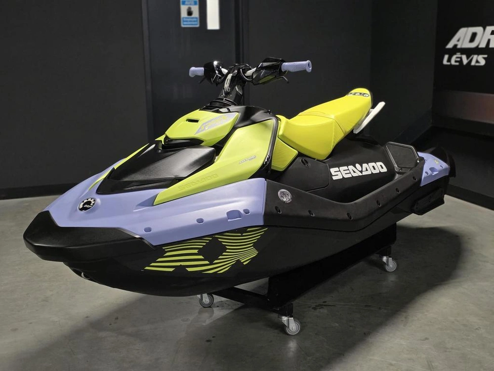 Sea-doo Spark Trixx 3up 2024 alt