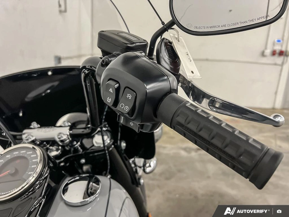 2025 Harley-davidson Flhc - Heritage Classic alt