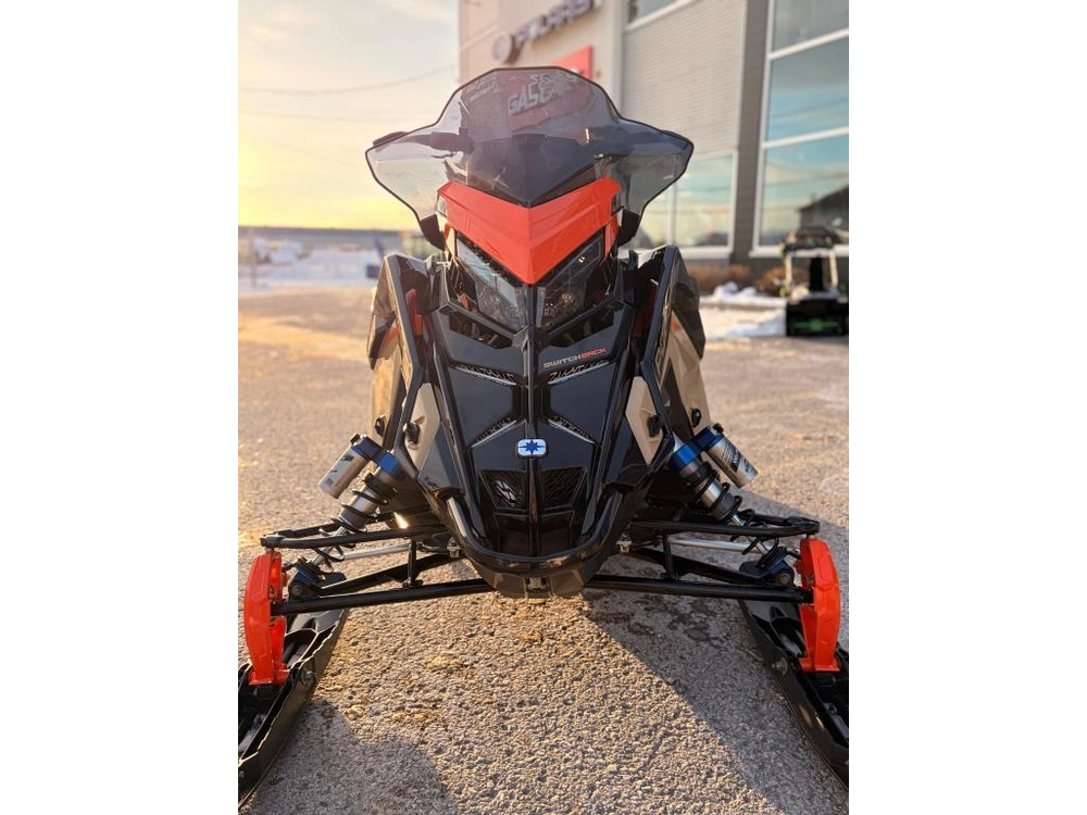 Polaris S.assault 850 2''x146 2022 alt