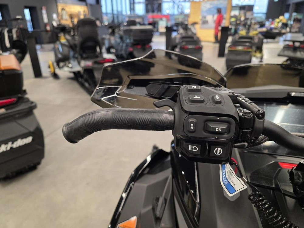 Ski-doo Mxz X-rs Ensemble Competition 2026 alt