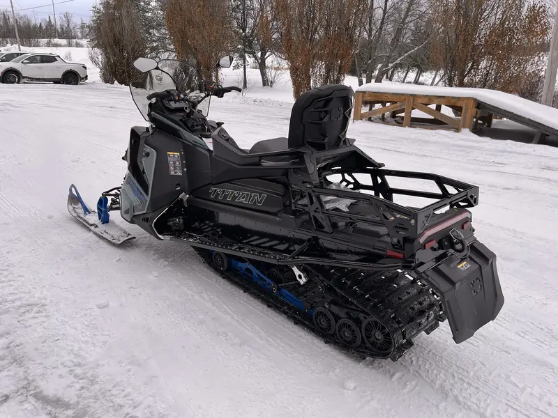 2026 Polaris TITAN S4 ADVENTURE ULTIMATE