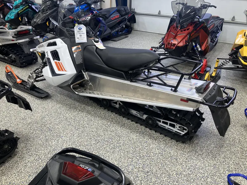 2024 Polaris 550 Voyageur 144