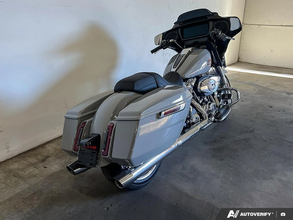 2024 Harley-davidson Flhx - Street Glide™ alt
