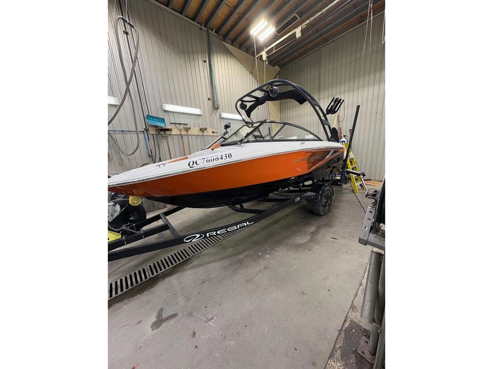 Regal 19 Surf 2019 alt
