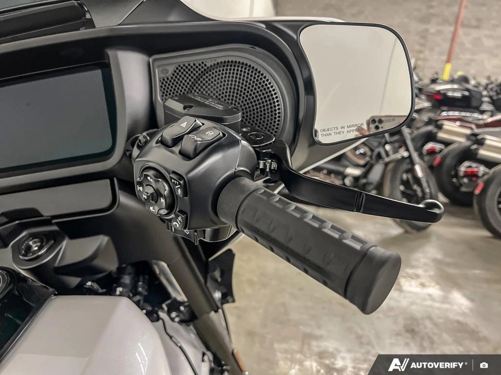 2025 Harley-davidson Flhx - Street Glide® alt