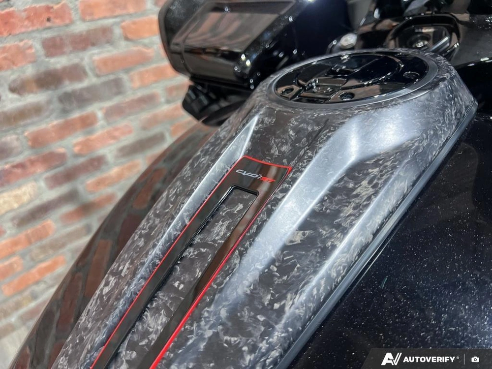 2025 Harley-davidson Fltrxstse - Cvo™ Road Glide™ St alt