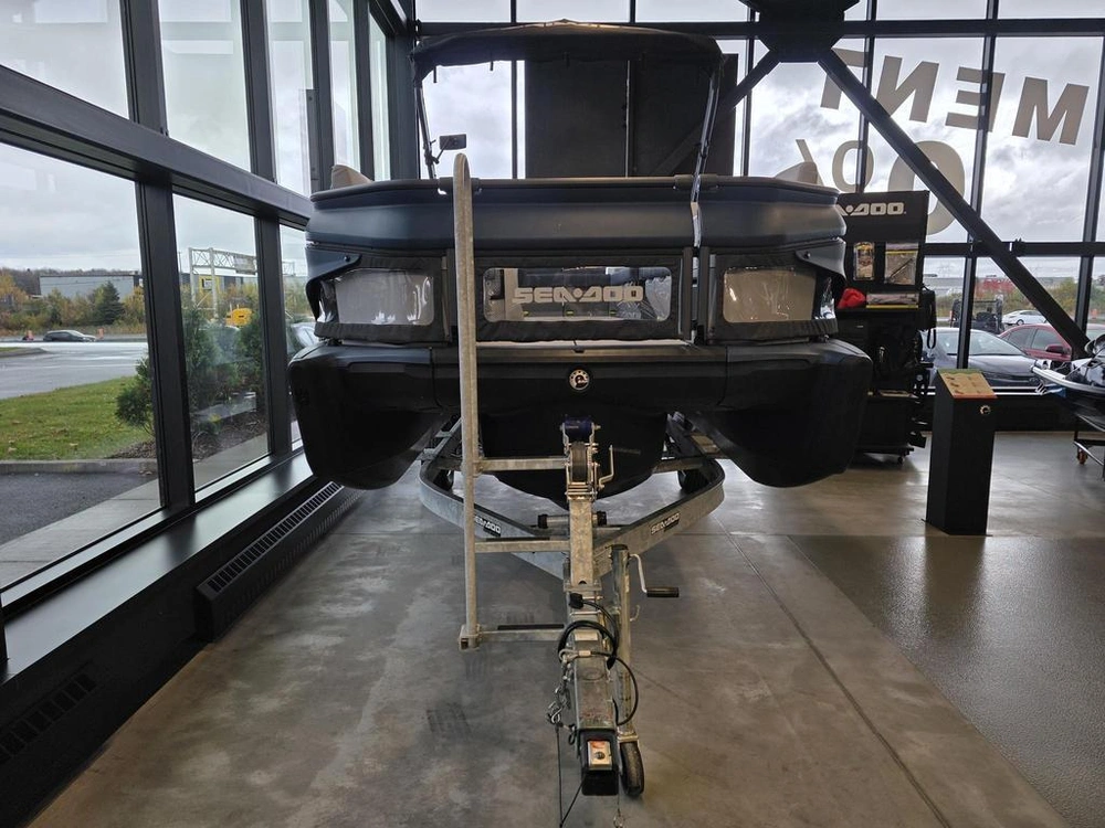 Sea-doo Switch Cruise Limited 21 - 230 Hp 2025 alt